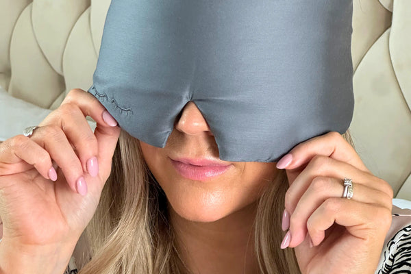 7 Surprisingly Simple Sleep Hacks (That Actually Work) SleepyDeepy - Sleep Aids For Deeper Sleep